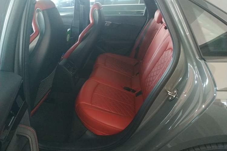 Used Audi S4 2023 S4 3.0TFSI Left Rear Seat