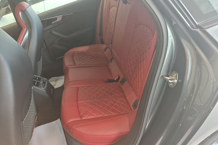 Used Audi S4 2023 S4 3.0TFSI Left Rear Seat