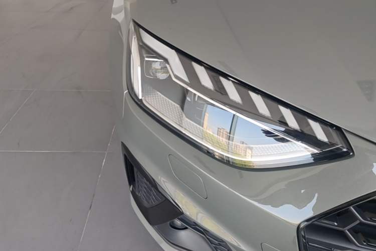 Used Audi S4 2023 S4 3.0TFSI Right Front Headlight