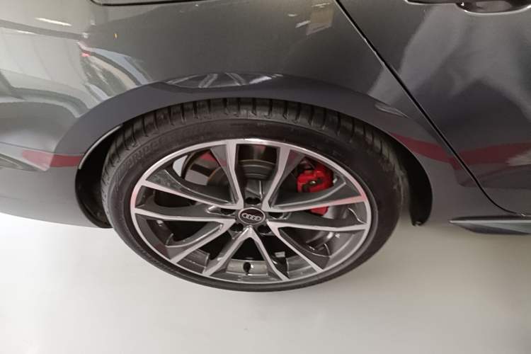 Used Audi S4 2023 S4 3.0TFSI Right Rear Wheel Hub