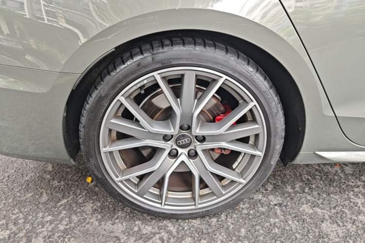 Used Audi S4 2023 S4 3.0TFSI Right Rear Wheel Hub