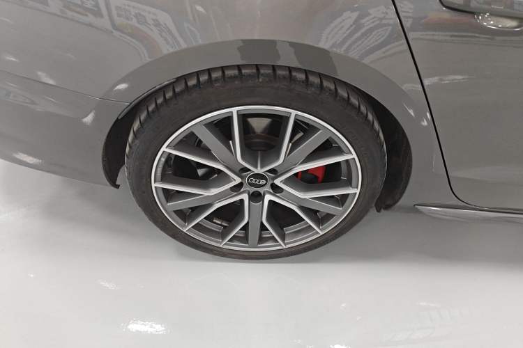 Used Audi S4 2023 S4 3.0TFSI Right Rear Wheel Hub
