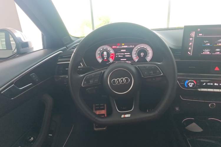 Used Audi S4 2023 S4 3.0TFSI Steering Wheel
