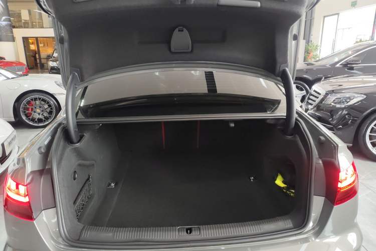 Used Audi S4 2023 S4 3.0TFSI Trunk