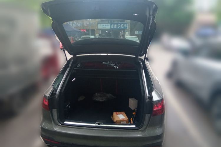 Used Audi S4 2023 S4 Avant 3.0TFSI Trunk