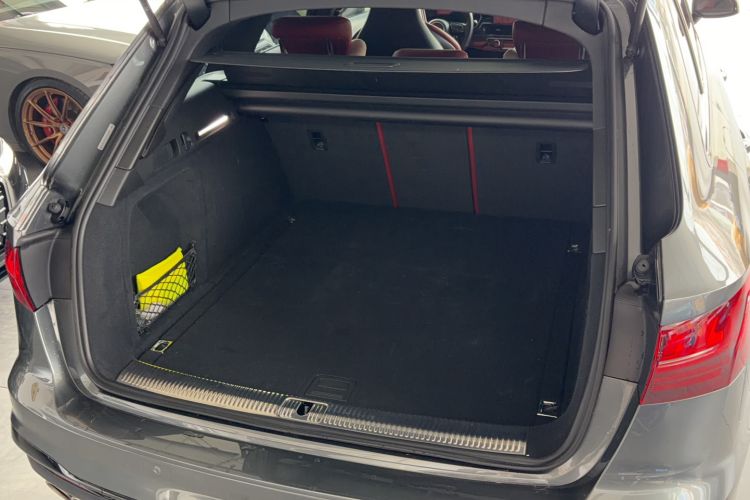Used Audi S4 2023 S4 Avant 3.0TFSI Trunk