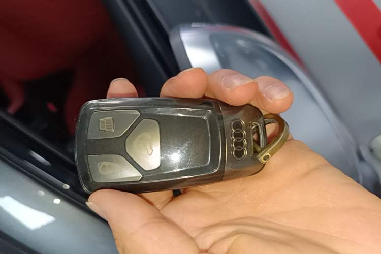 Used Audi S4 2023 S4 3.0TFSI Vehicle Key