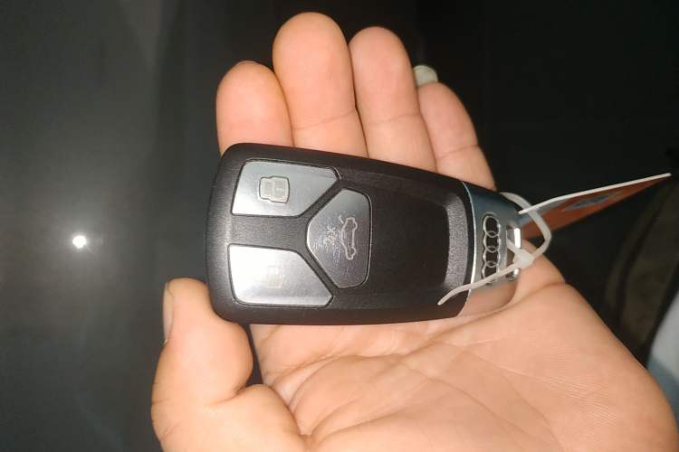Used Audi S4 2023 S4 3.0TFSI Vehicle Key