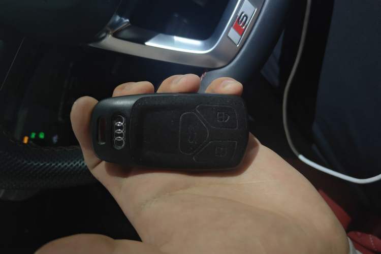Used Audi S4 2023 S4 Avant 3.0TFSI Vehicle Key