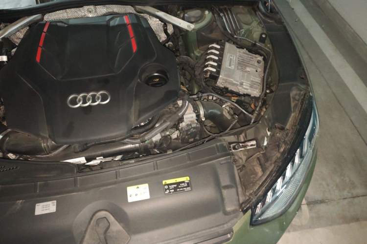 Used Audi S4 2023 S4 3.0TFSI Engine Bay Left