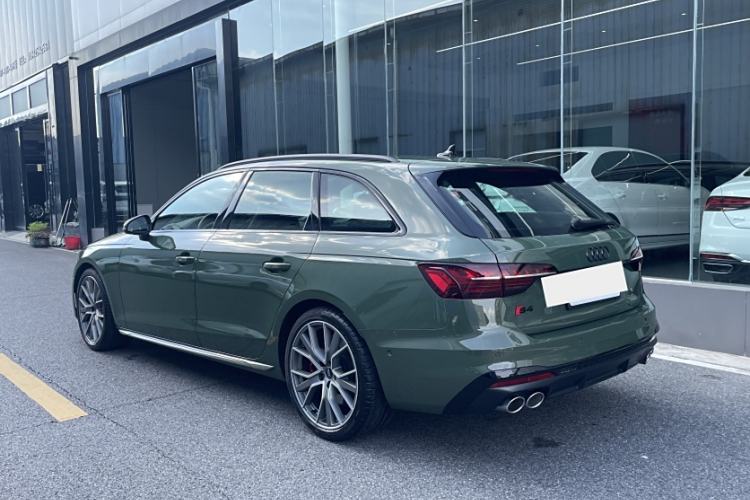 Used Audi S4 2023 S4 Avant 3.0TFSI Exterior 1
