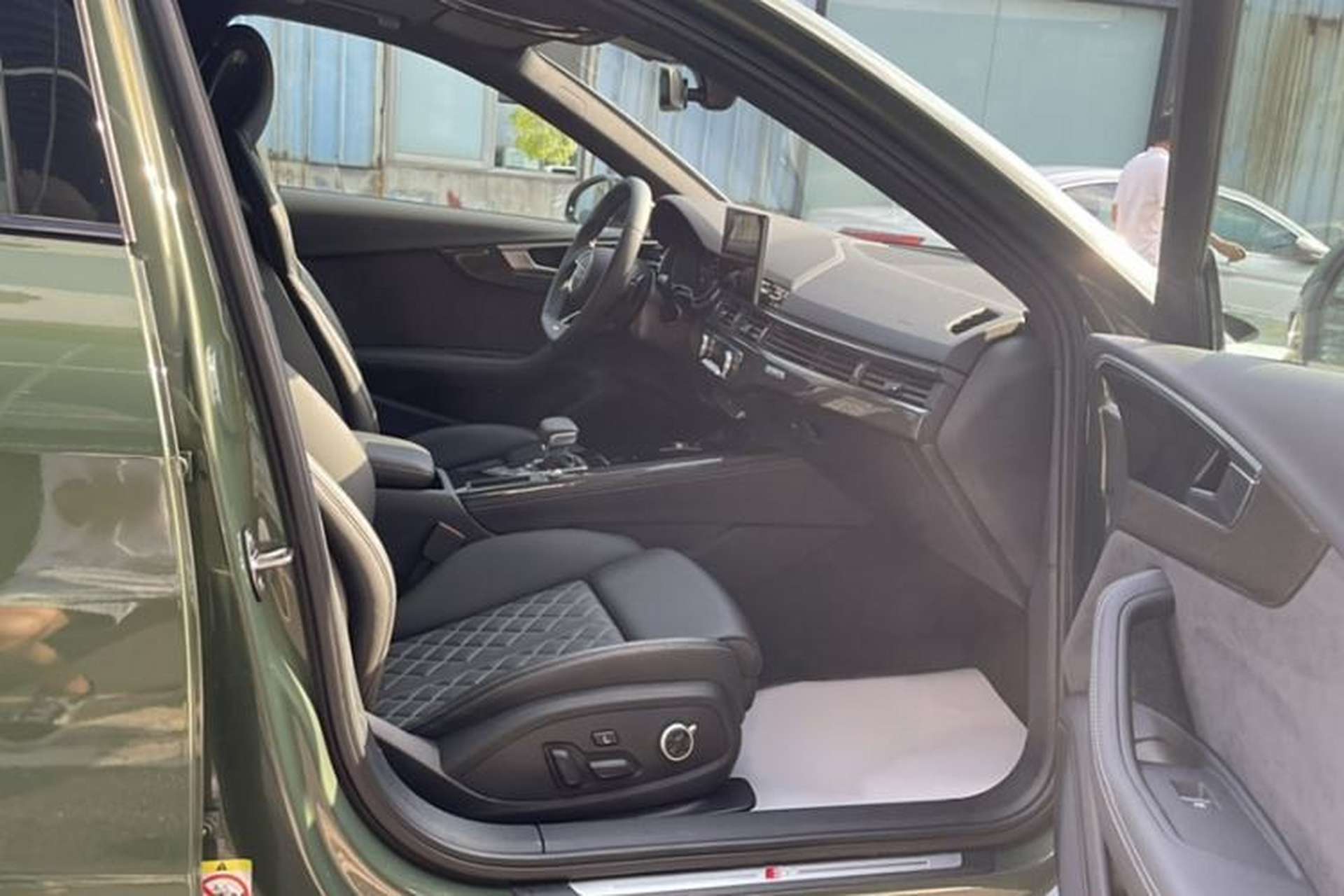 Used Audi S4 2023 S4 Avant 3.0TFSI Interior 3