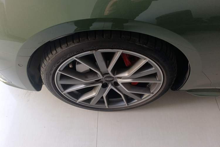 Used Audi S4 2023 S4 Avant 3.0TFSI Left Front Wheel Hub