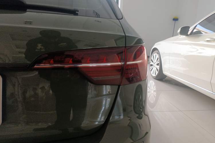 Used Audi S4 2023 S4 Avant 3.0TFSI Right Rear Taillight