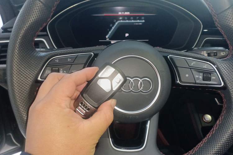 Used Audi S4 2023 S4 Avant 3.0TFSI Vehicle Key