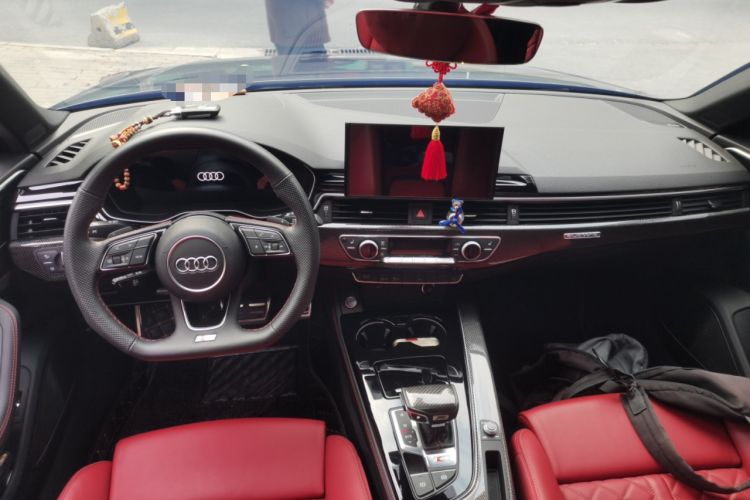 Used Audi S4 2023 S4 3.0TFSI Center Console