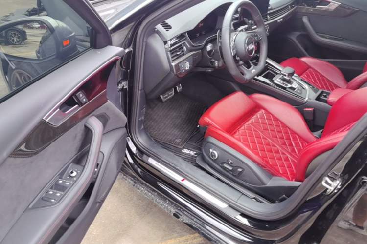 Used Audi S4 2023 S4 3.0TFSI Driver Seat