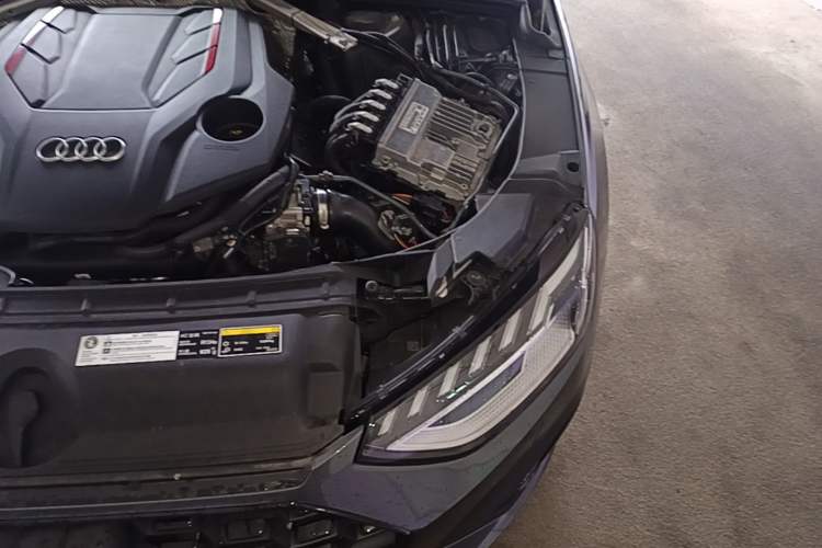 Used Audi S4 2023 S4 3.0TFSI Engine Bay Left