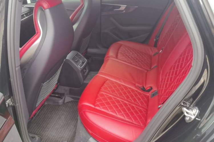 Used Audi S4 2023 S4 3.0TFSI Left Rear Seat