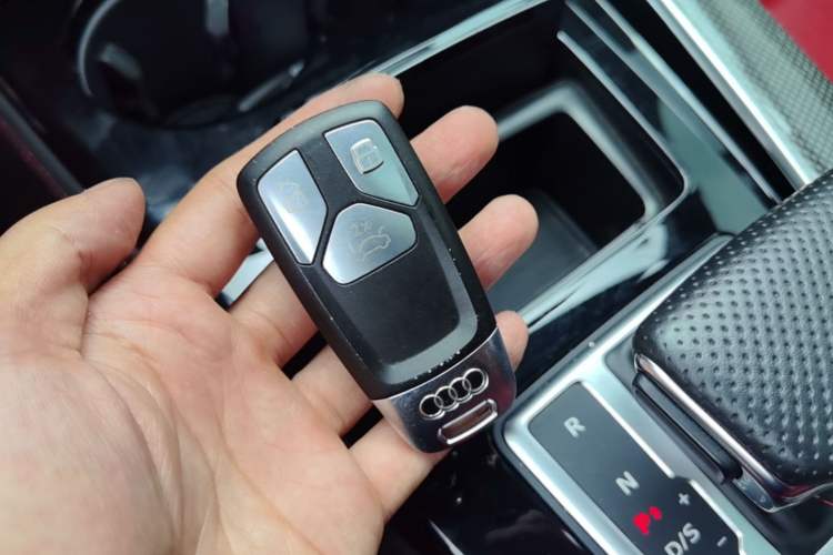 Used Audi S4 2023 S4 3.0TFSI Vehicle Key