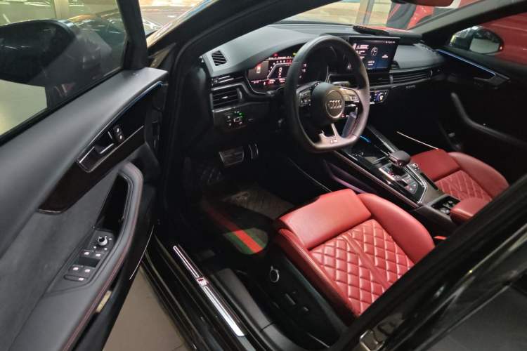 Used Audi S4 2023 S4 3.0TFSI Driver Seat