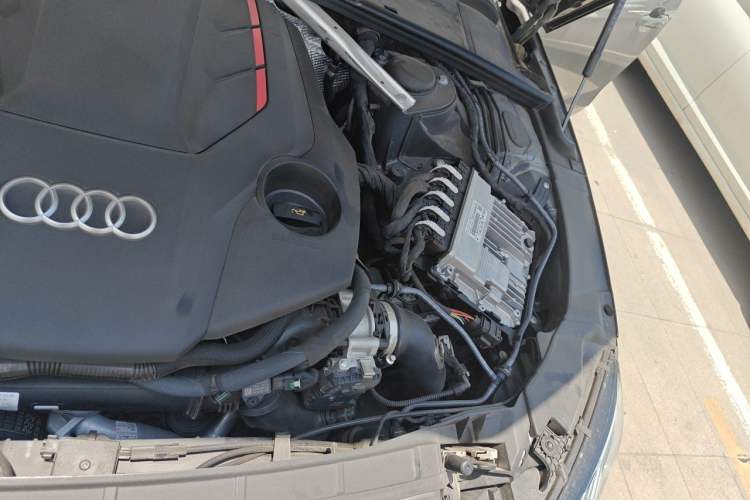 Used Audi S4 2023 S4 3.0TFSI Engine Bay Left