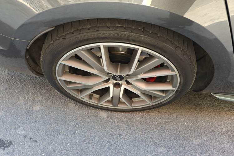 Used Audi S4 2023 S4 Avant 3.0TFSI Exterior 3