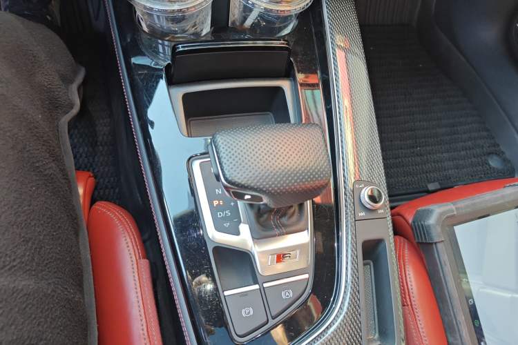 Used Audi S4 2023 S4 Avant 3.0TFSI Gear Lever