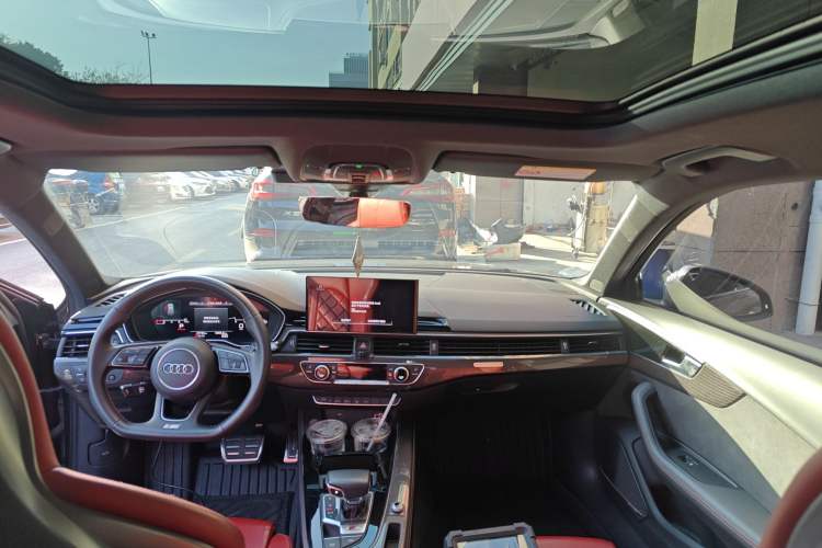 Used Audi S4 2023 S4 Avant 3.0TFSI Headliner