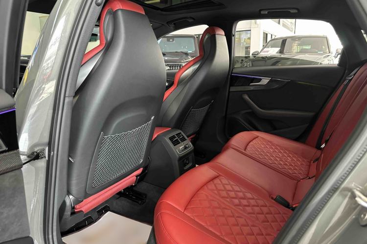 Used Audi S4 2023 S4 3.0TFSI Interior 7