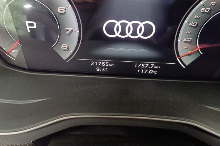 Used Audi S4 2023 S4 3.0TFSI Odometer Close Up