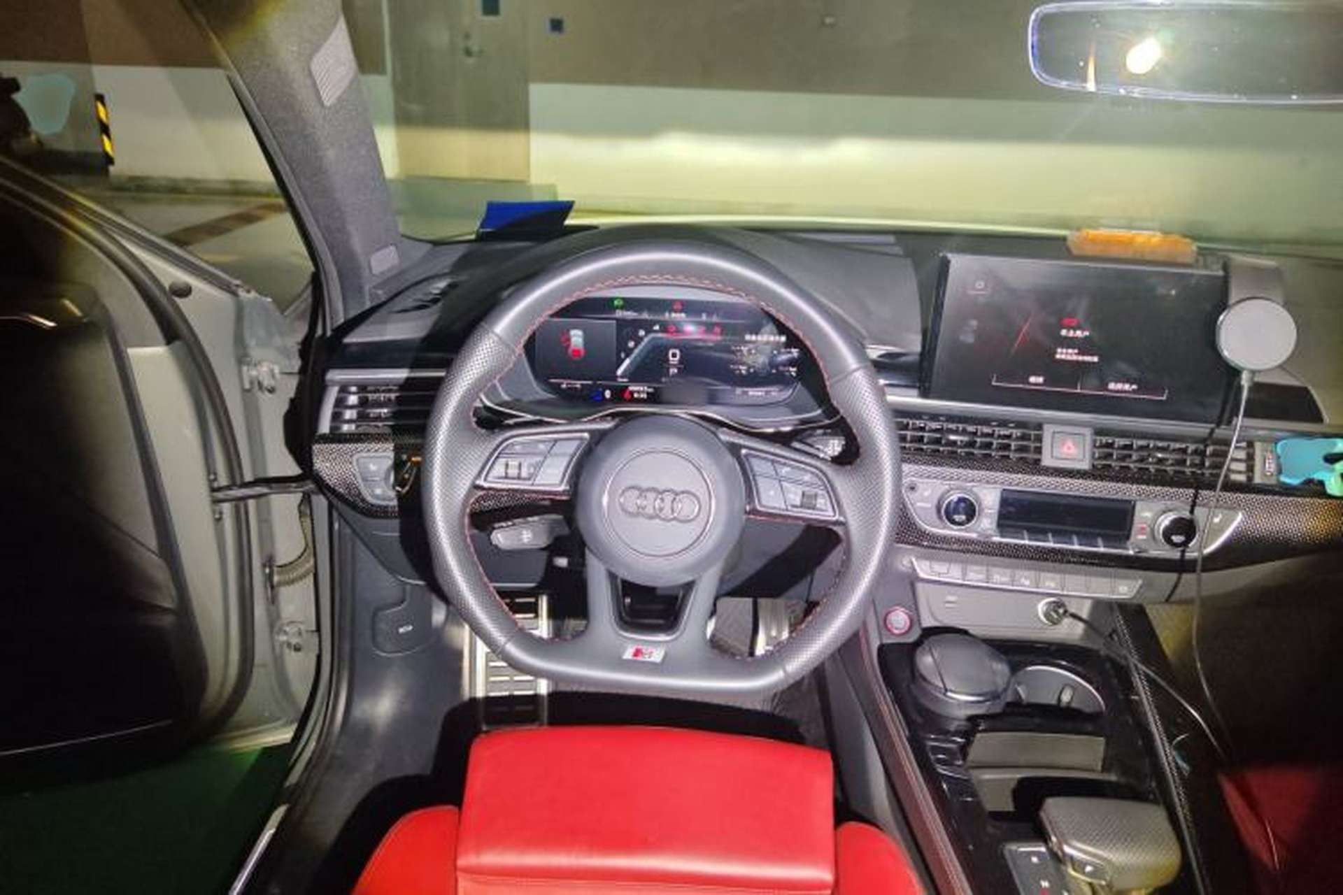Used Audi S4 2023 S4 Avant 3.0TFSI Steering Wheel