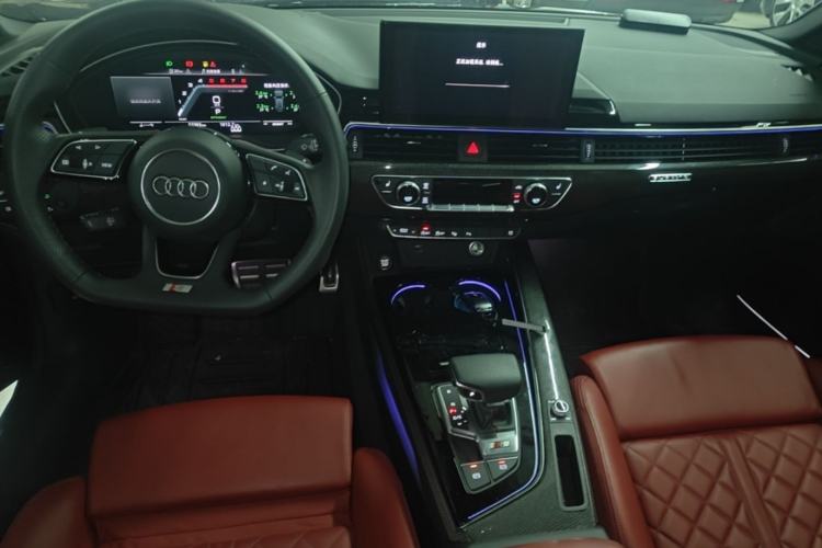 Used Audi S4 2024 S4 Avant 3.0TFSI Center Console