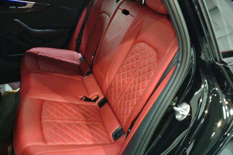 Used Audi S4 2024 S4 Avant 3.0TFSI Left Rear Seat