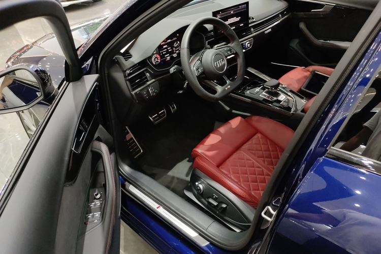 Used Audi S4 2024 S4 3.0TFSI Driver Seat