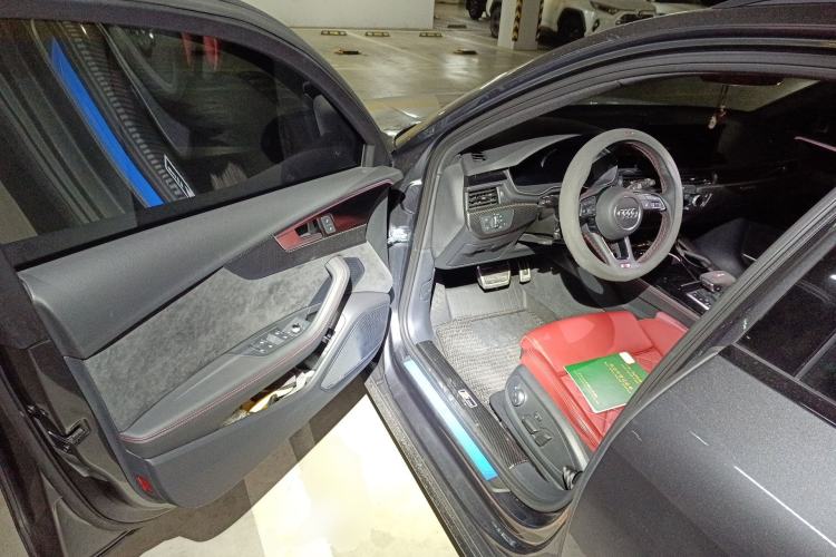 Used Audi S4 2024 S4 Avant 3.0TFSI Driver Seat