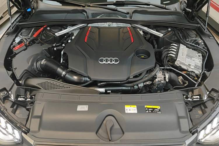 Used Audi S4 2024 S4 Avant 3.0TFSI Engine Bay