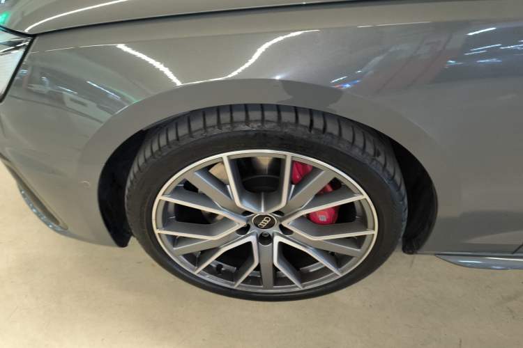 Used Audi S4 2024 S4 Avant 3.0TFSI Left Front Wheel Hub