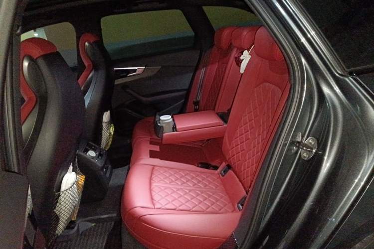 Used Audi S4 2024 S4 Avant 3.0TFSI Left Rear Seat