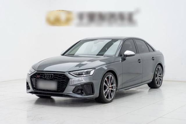 Audi S4 2024 S4 3.0TFSI مستعملة