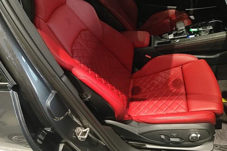 Used Audi S4 2024 S4 Avant 3.0TFSI Right Front Seat