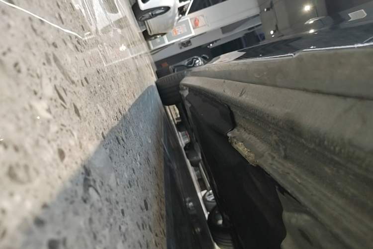 Used Audi S4 2024 S4 Avant 3.0TFSI Right Side Sill