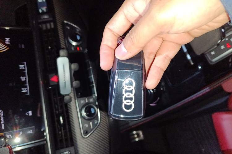 Used Audi S4 2024 S4 Avant 3.0TFSI Vehicle Key