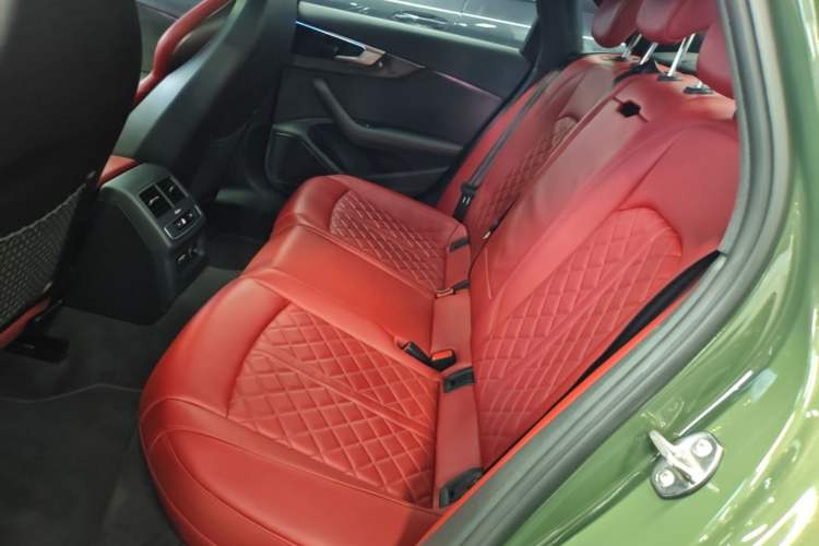 Used Audi S4 2024 S4 3.0TFSI Left Rear Seat