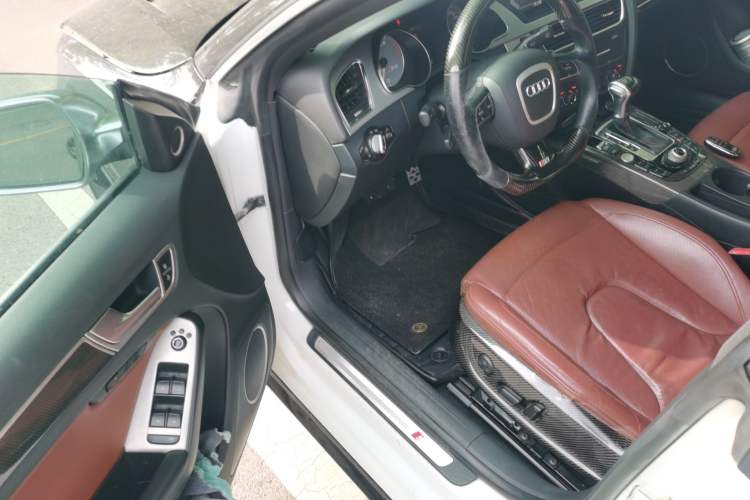 Used Audi S5 2010 S5 3.0T Sportback Driver Seat