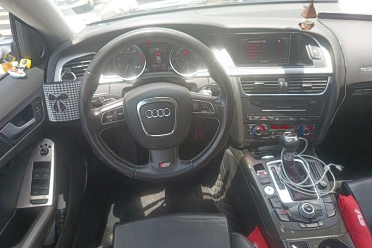 Used Audi S5 2010 S5 3.0T Sportback Steering Wheel