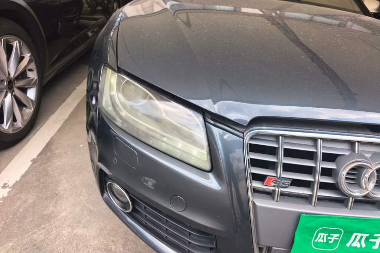 Used Audi S5 2010 S5 3.0T Sportback Right Front Headlight