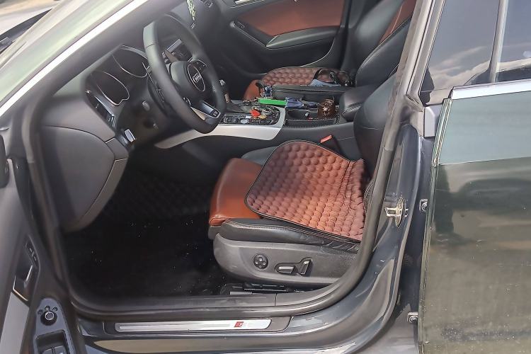 Used Audi S5 2010 S5 3.0T Sportback Left Front Seat