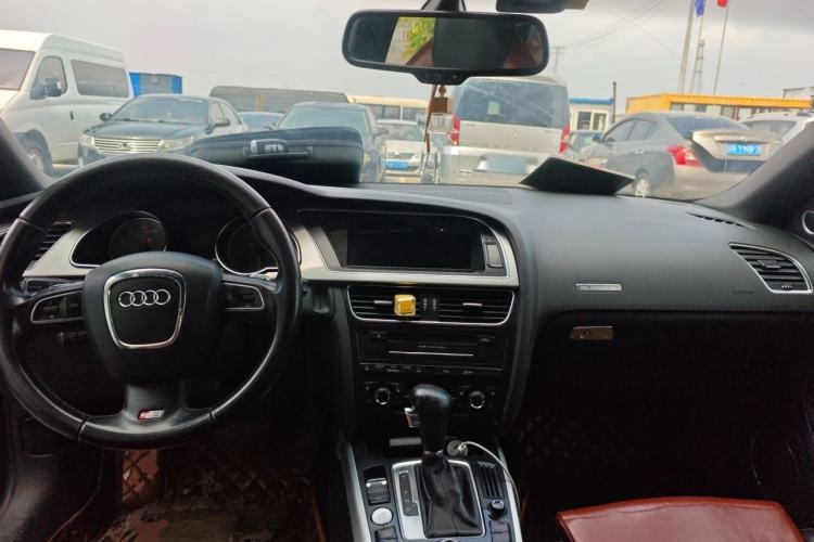 Used Audi S5 2010 S5 3.0T Sportback Center Console