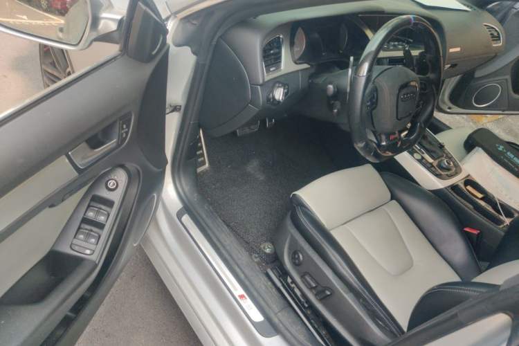 Used Audi S5 2010 S5 3.0T Sportback Driver Seat